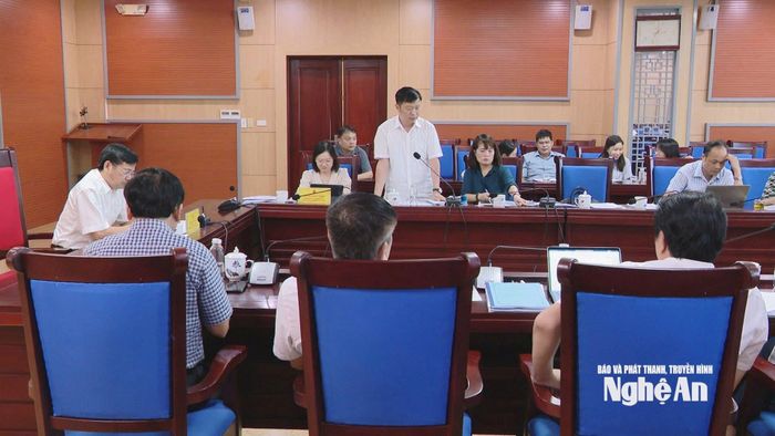 Đại diện Sở Tài chính phát biểu tại hội nghị.