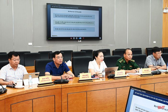 Đại biểu dự điểm cầu Hà Tĩnh.