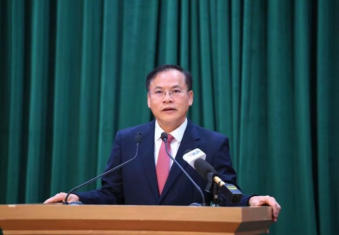 Thượng tướng Nguyễn Văn Long, Ủy viên Trung ương Đảng, Thứ trưởng Bộ Công an, Thủ trưởng Cơ quan Cảnh sát điều tra phát biểu khai mạc hội nghị. (Ảnh: BCA)