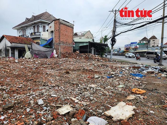 Nhiều căn nhà đã bàn giao mặt bằng.