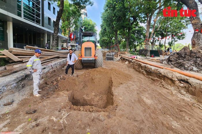 Quá trình thi công công trình chống ngập nội thành gặp nhiều khó khăn do đặc thù thi công ban đêm, hệ thống hạ tầng kỹ thuật ngầm phức tạp… nên đến nay một số hạng mục chưa được hoàn thiện.