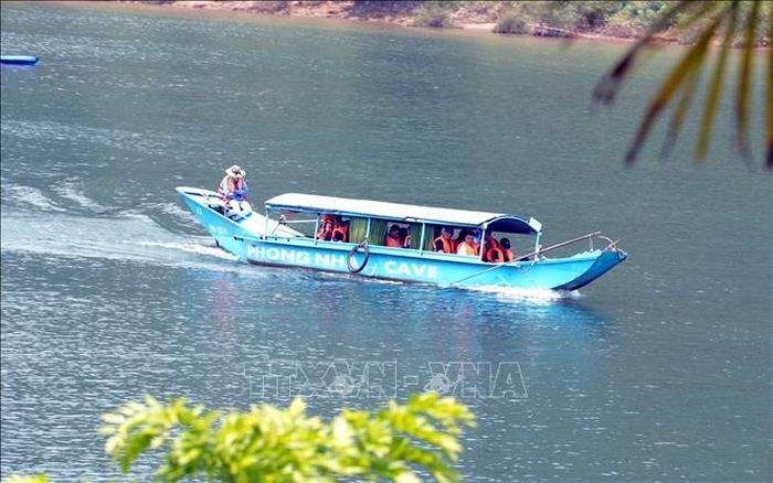 Nhờ đẩy mạnh liên kết, Trung tâm Du lịch Phong Nha - Kẻ Bàng đạt mức tăng trưởng trung bình từ 10-15% lượng khách mỗi năm.