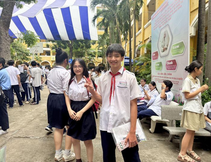 Quốc An, học sinh Trường THCS Nguyễn Bỉnh Khiêm tự tin với kết quả thi tuyển sinh 10.