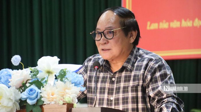 PGS. TS Đồng Đại Lộc nhấn mạnh tầm quan trọng của việc đọc sách.