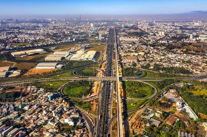 TP.HCM tiếp tục củng cố cửa ngõ kinh tế phía Đông, tăng cường liên kết với vùng Đông Nam bộ.