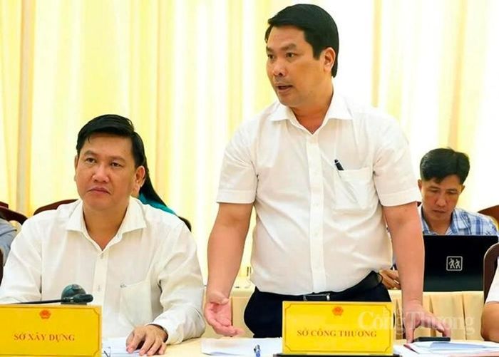 Ông Hà Vũ Sơn, Giám đốc Sở Công Thương TP. Cần Thơ nêu ý kiến thảo luận tại buổi làm việc. Ảnh: Khánh Ngọc