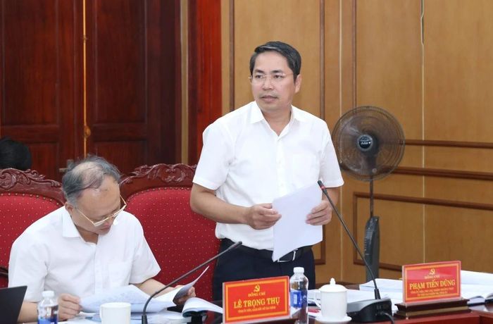 Phó Chủ nhiệm Thường trực Ủy ban Kiểm tra Tỉnh ủy Phạm Tiến Dũng phát biểu tại buổi làm việc.
