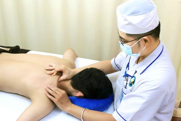 Phát triển du lịch y tế không thể tách rời các lĩnh vực văn hóa, giáo dục, khoa học công nghệ và y tế.