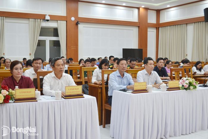 Các đại biểu dự hội nghị. Ảnh: Phương Hằng