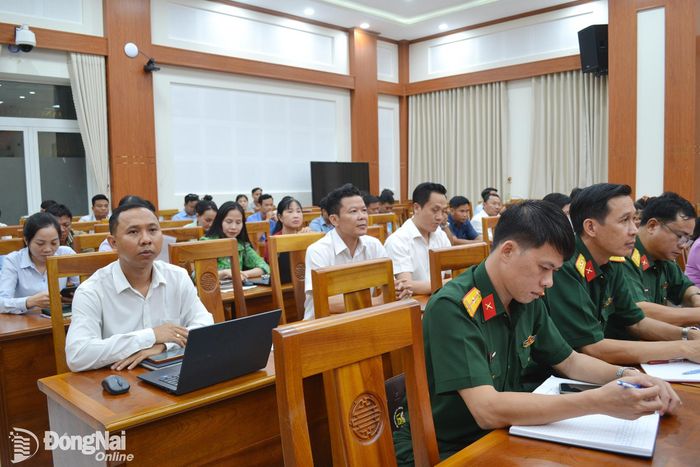 Các đại biểu dự hội nghị. Ảnh: Phương Hằng
