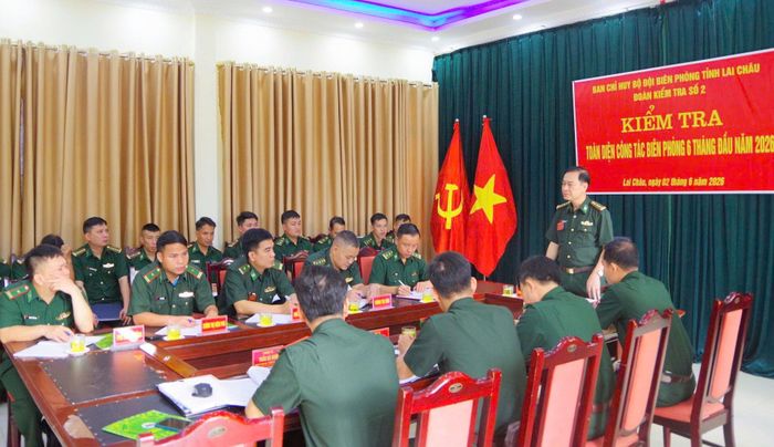 Quang cảnh buổi kiểm tra.