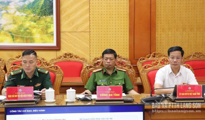 Các đại biểu dự hội nghị tại điểm cầu tỉnh