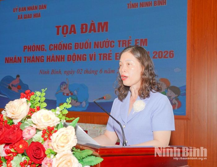 Đồng chí Phạm Thị Phương Hạnh, Tỉnh ủy viên, Giám đốc Sở Y tế phát biểu tại chương trình.