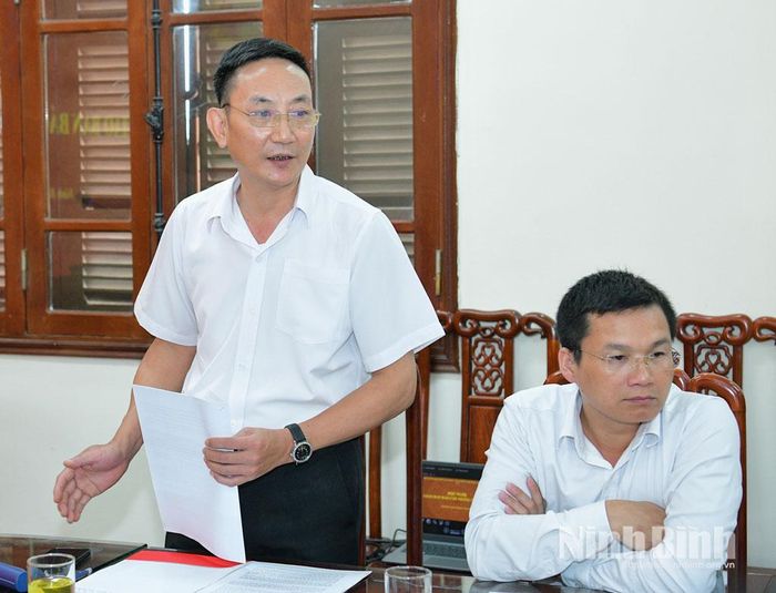 Lãnh đạo Sở Văn hóa và Thể thao phát biểu tại hội nghị.