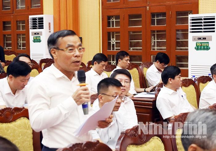 Lãnh đạo xã Bắc Lý phát biểu tại hội nghị.