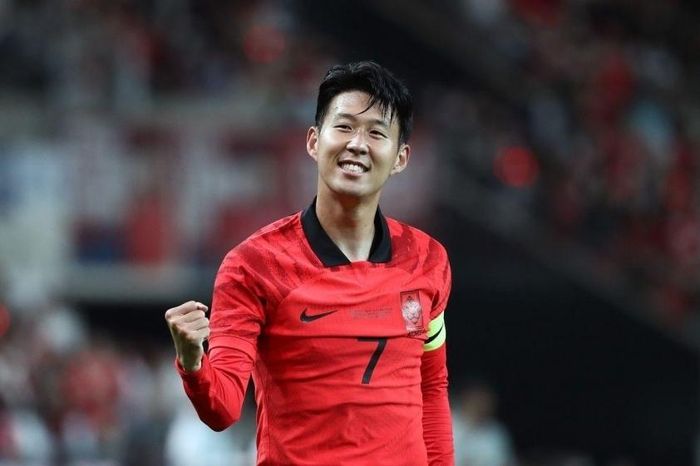 Kinh nghiệm của Son Heung-min sẽ giúp Hàn Quốc đi tiếp. Ảnh: FiFa