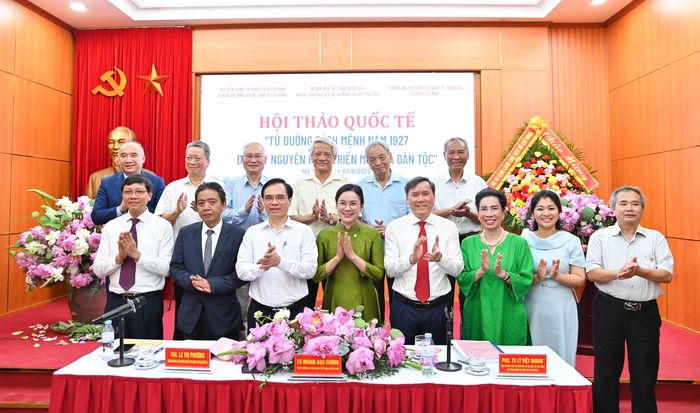 Các đại biểu tham dự hội thảo. Ảnh: Nam Nguyễn