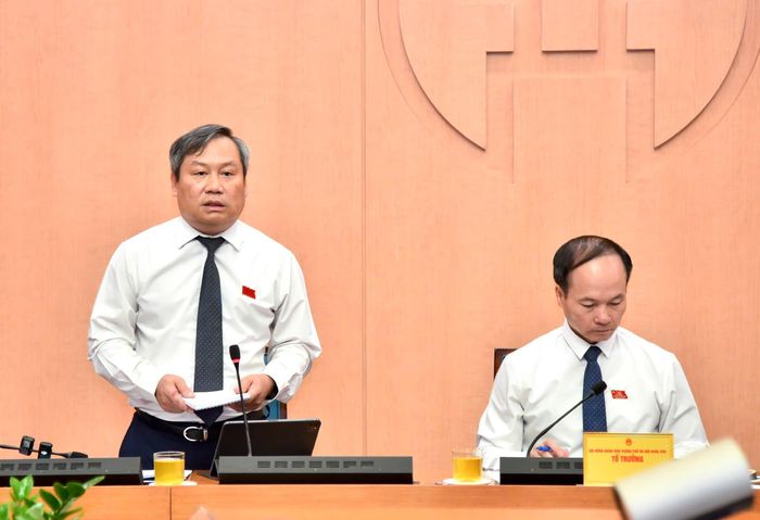 Chủ tịch UBND thành phố Hà Nội Vũ Đại Thắng phát biểu tại thảo luận tổ