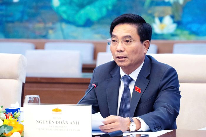 Phó Chủ tịch Quốc hội, Thượng tướng Nguyễn Doãn Anh phát biểu