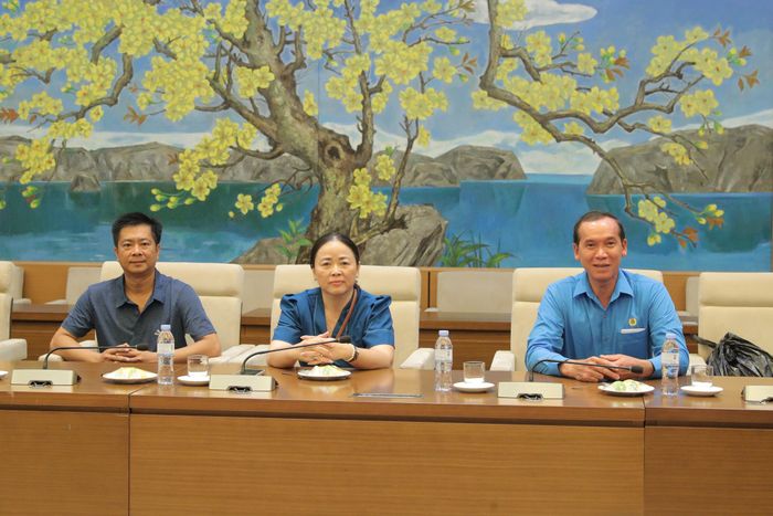 Các đại biểu tham dự cuộc gặp mặt
