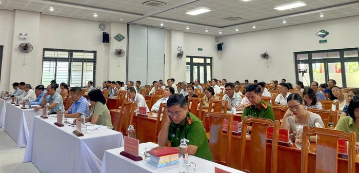 Đội ngũ bí thư chi bộ khu dân cư đang phát huy vai trò cầu nối quan trọng trong việc đưa các chủ trương, chính sách tín dụng ưu đãi của Đảng và Nhà nước đến với người dân