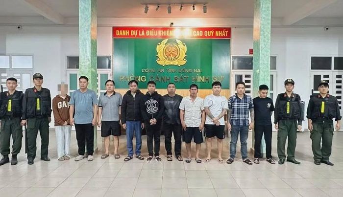 Các đối tượng hoạt động tín dụng đen bị Phòng Cảnh sát hình sự, Công an Đồng Nai bắt giữ.