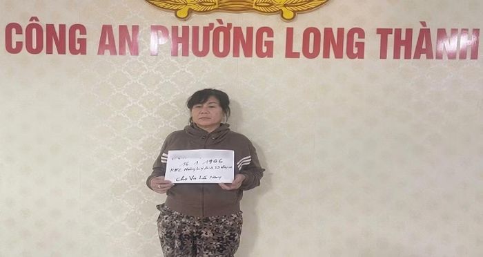 Đối tượng cho vay lãi nặng tại Công an phường Long Thành.