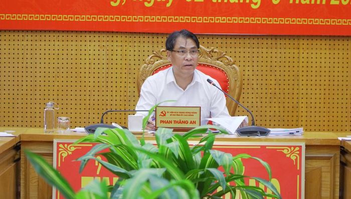 Bí thư Tỉnh ủy Phan Thăng An kết luận hội nghị.