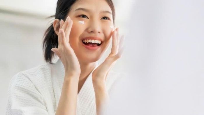 Hãy chọn kem dưỡng ẩm phù hợp với tình trạng da để đạt được hiệu quả tối đa khi sử dụng. Ảnh minh họa