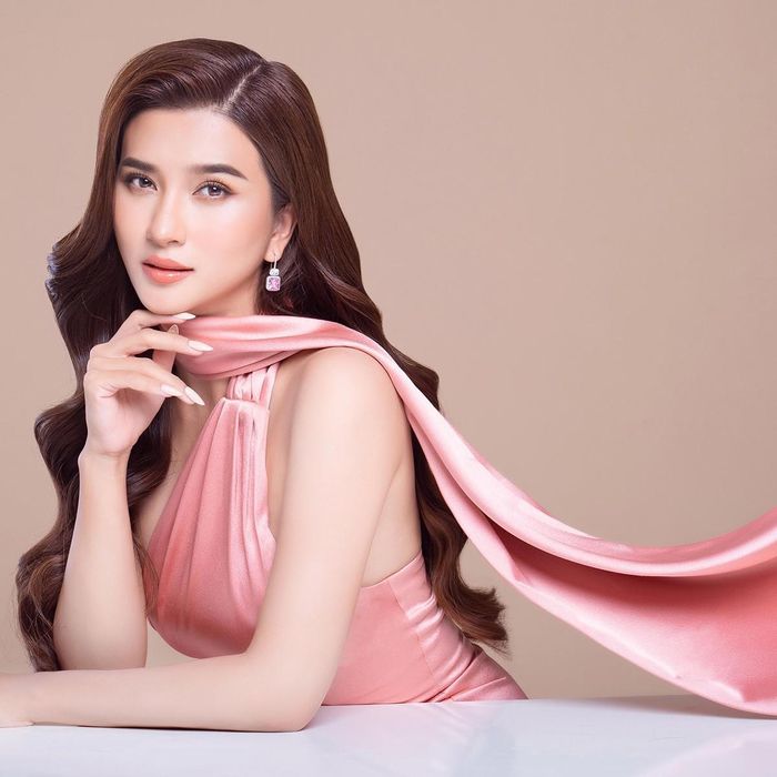 Kim Tuyến - nữ diễn viên thực lực và sở hữu nhan sắc ấn tượng suốt gần 2 thập kỷ hoạt động nghệ thuật. Ảnh FBNV.