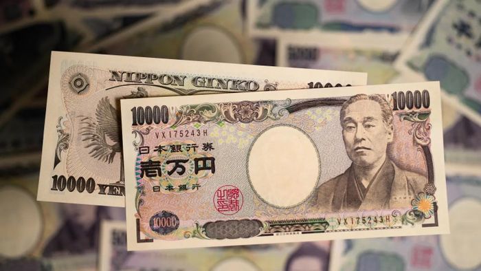 Các tờ tiền yên Nhật với nhiều mệnh giá khác nhau. (Ảnh: Getty Imgae)