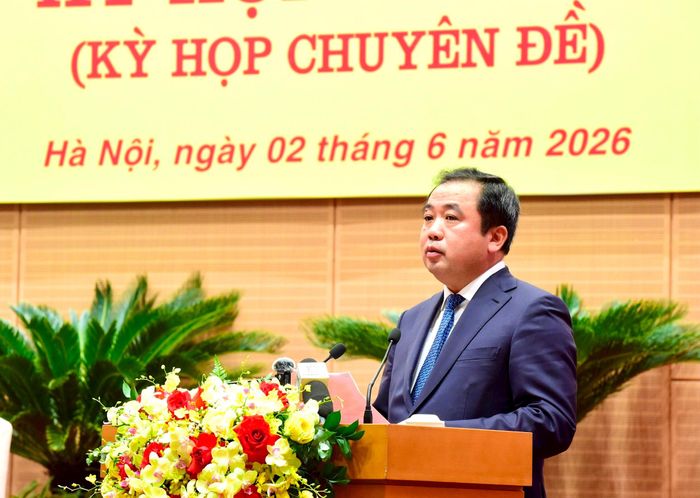 Bí thư Thành ủy Hà Nội Trần Đức Thắng phát biểu tại kỳ họp. Ảnh: Thành Thái