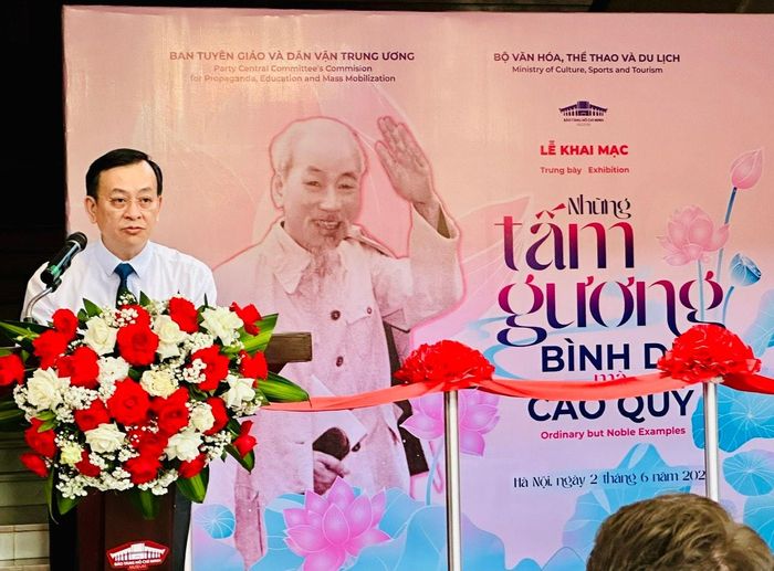 Tiến sĩ Vũ Mạnh Hà, Giám đốc Bảo tàng Hồ Chí Minh phát biểu tại sự kiện. Ảnh: Hoàng Quyên