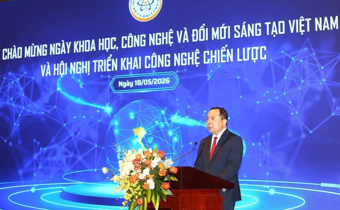 Bộ trưởng Bộ Khoa học và Công nghệ Vũ Hải Quân phát biểu tại hội nghị triển khai công nghệ chiến lược ngày 18-5. Ảnh: PV