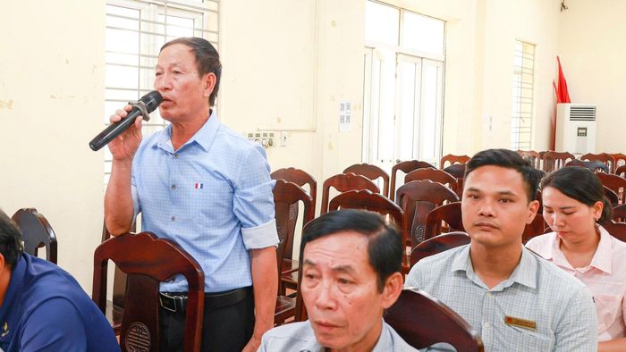 Đại diện thôn, khu dân cư đã nêu một số ý kiến tại Hội nghị. Ảnh: PV