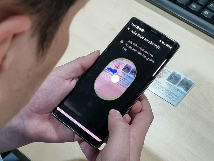 Từ 15/6, đổi điện thoại nhưng không xác thực lại có thể bị khóa sim. Ảnh minh họa: T.N
