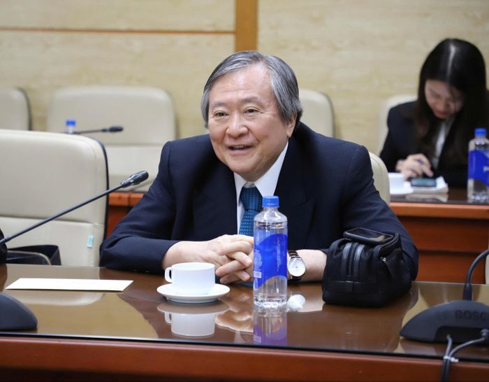 Ông Takagi Kuninori, Chủ tịch Trường Đại học Quốc tế Y tế phúc lợi Nhật Bản phát biểu.
