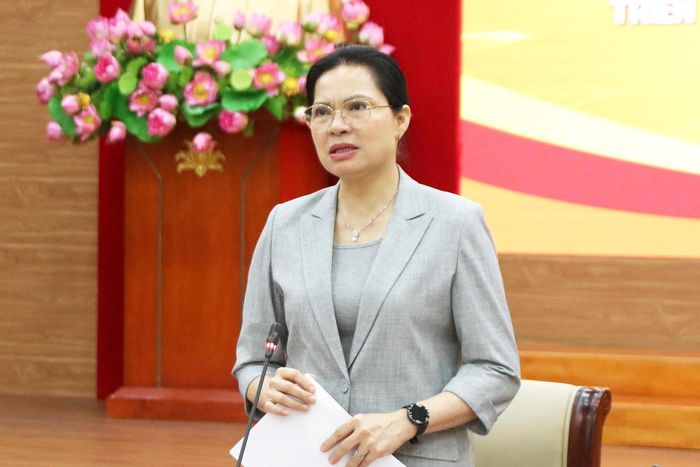 Phó Chủ tịch - Tổng Thư ký Hà Thị Nga phát biểu tại Hội nghị.