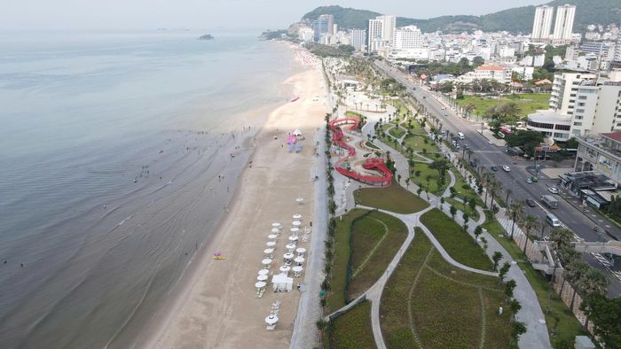  Đề xuất mở rộng không gian vùng và hành lang ven biển là bước tiến đúng đắn, đầy triển vọng cho quy hoạch TP.HCM tầm nhìn 100 năm. Ảnh: THU TRINH 