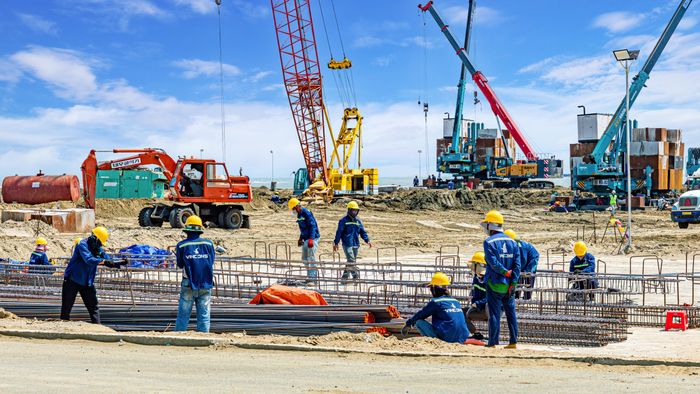  Khu vực kinh tế tư nhân luôn đóng vai trò nòng cốt trong chiến lược phát triển của thành phố. Ảnh: QUANG HUY 