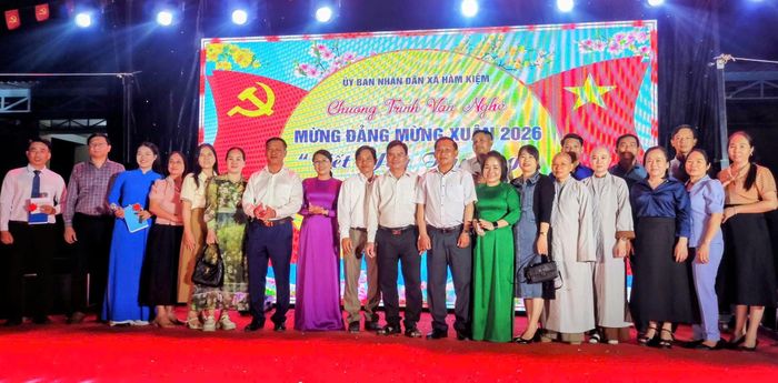  Xã Hàm Kiệm là một trong 68 xã, đặc khu bố trí 2 phó chủ tịch. 