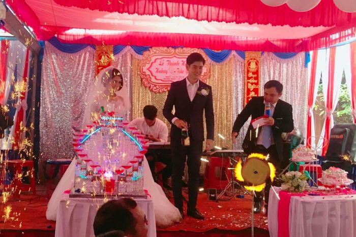  Đám cưới của Take Yosuke và vợ diễn ra tại Việt Nam vào năm 2019. 