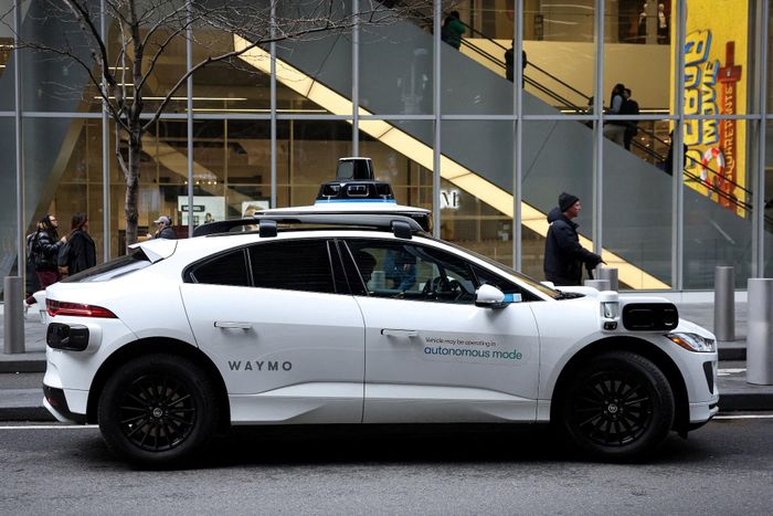  Robotaxi của Waymo tại Mỹ. Ảnh: Reuters. 