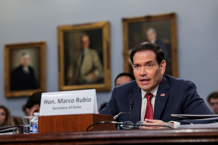  Ngoại trưởng Mỹ Marco Rubio điều trần trước Tiểu ban Phân bổ Ngân sách Hạ viện về đề xuất ngân sách năm tài chính 2027 của Tổng thống Donald Trump dành cho Bộ Ngoại giao, tại Đồi Capitol ở Washington, D.C., (Mỹ) ngày 2/6. Ảnh: Reuters. 