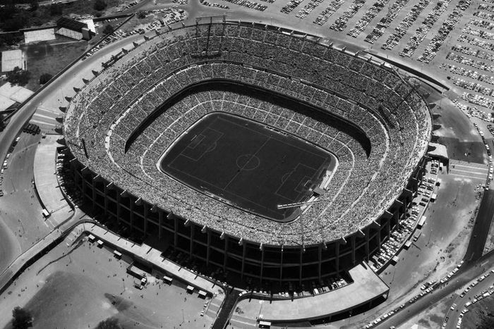 Thánh địa Estadio Azteca nơi chứng kiến Brazil đăng quang ngôi vô địch thế giới lần thứ ba trong lịch sử