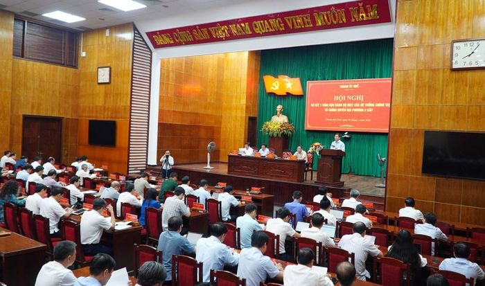 Toàn cảnh Hội nghị sơ kết 1 năm vận hành bộ máy của hệ thống chính trị và chính quyền địa phương 2 cấp tại TP. Huế. Ảnh: S.Thùy