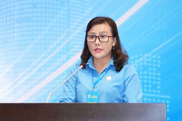 Bà Nguyễn Thị Ngọc Ánh - Phó Chủ tịch Liên đoàn Lao động TP. Đà Nẵng phát biểu