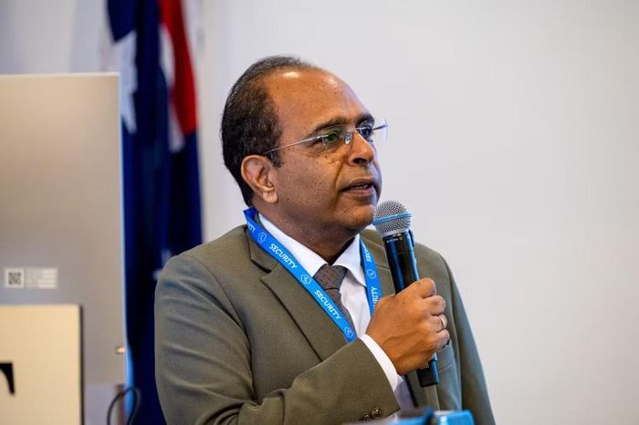 Ông Vinod Ahuja, Trưởng đại diện FAO tại Việt Nam, phát biểu tại sự kiện. (Hình: RMIT)