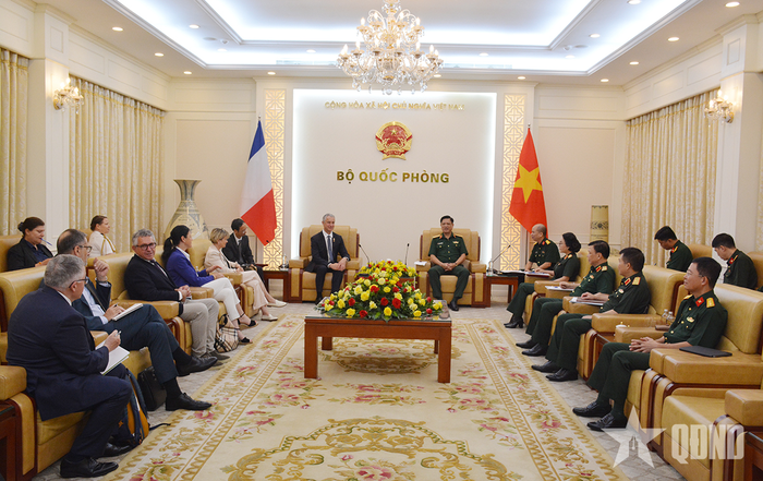 Quang cảnh cuộc tiếp. 