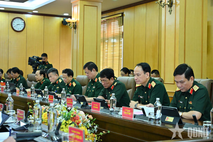 Các đại biểu dự hội nghị. 